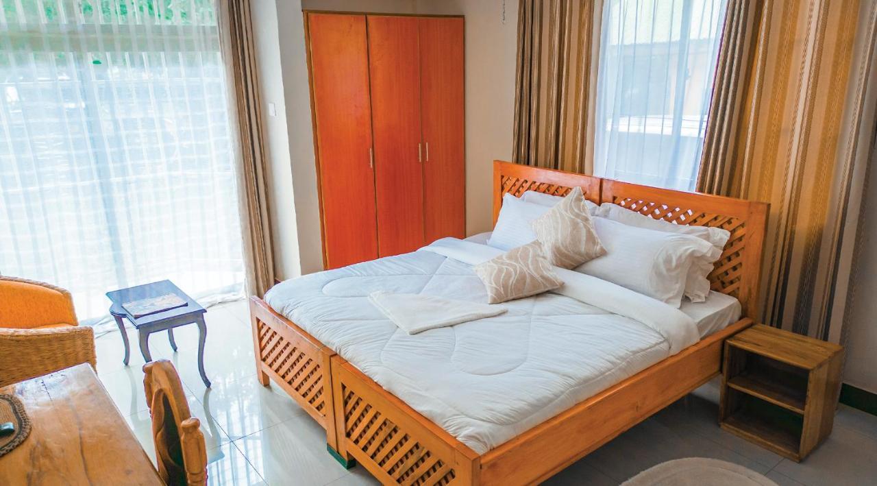 Runako Lodge Arusha Zimmer foto